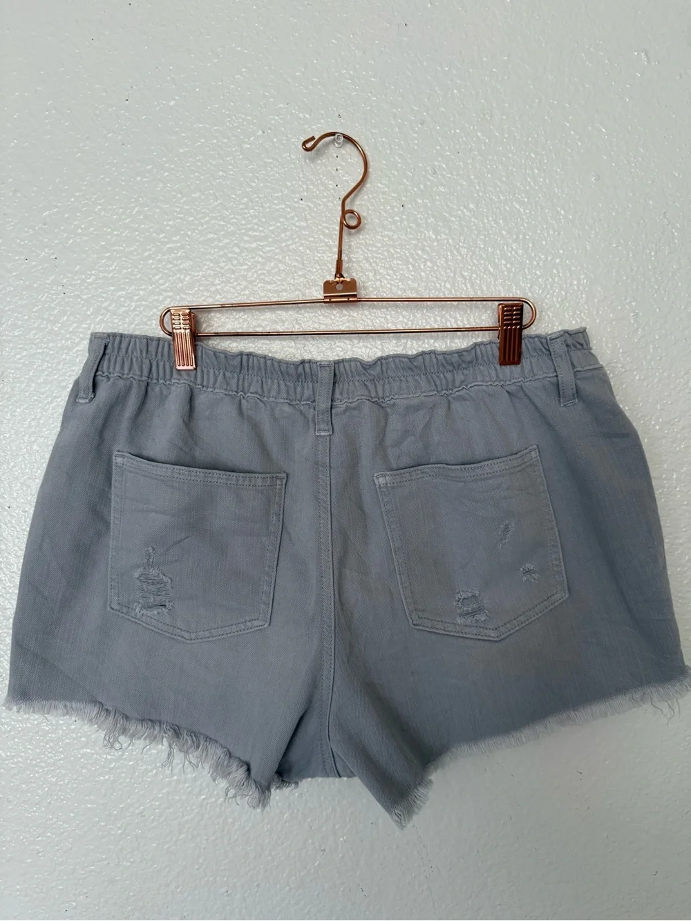 aerie Gray Distressed Denim Jean Shorts Women’s Size L